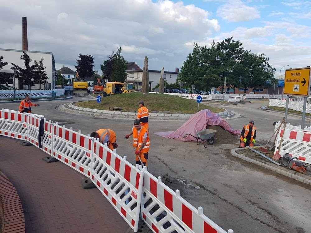 Straßenbau, Ausbau, Infrastruktur, moderne Stadt, Stadtentwicklung