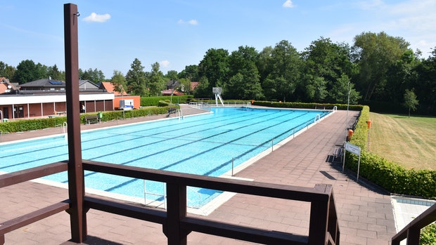 Freibad, Badeanstalt, Sanierungsfall, Sanierung, Renovierung, Freizeitangebot